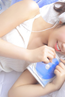 漂亮的保姆3电影完整版中夂